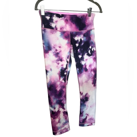 Lululemon High Life Leggings - Picture 6 of 9